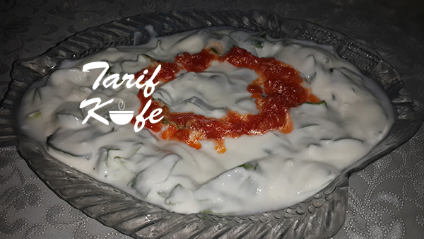 Yoğurtlu Pazı ve Semizotu Salatası